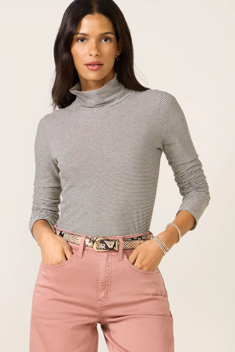 Women's Cindy Turtleneck Top 1