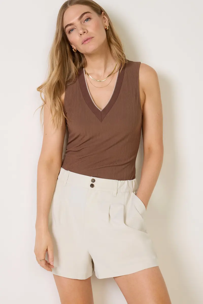 Women's Corby V Neck Tank Top 1