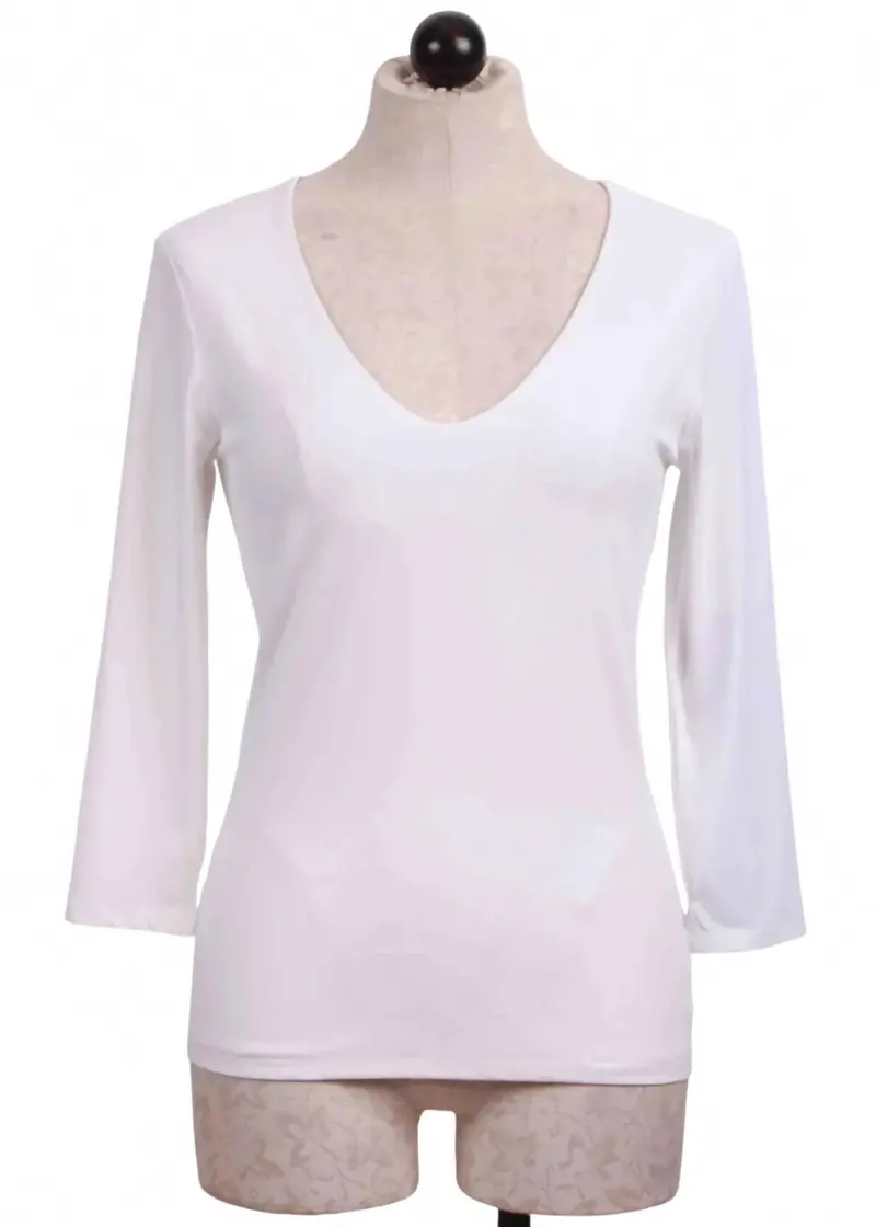 Women's Delicious Quarter Sleeve V Neck Top In White 1