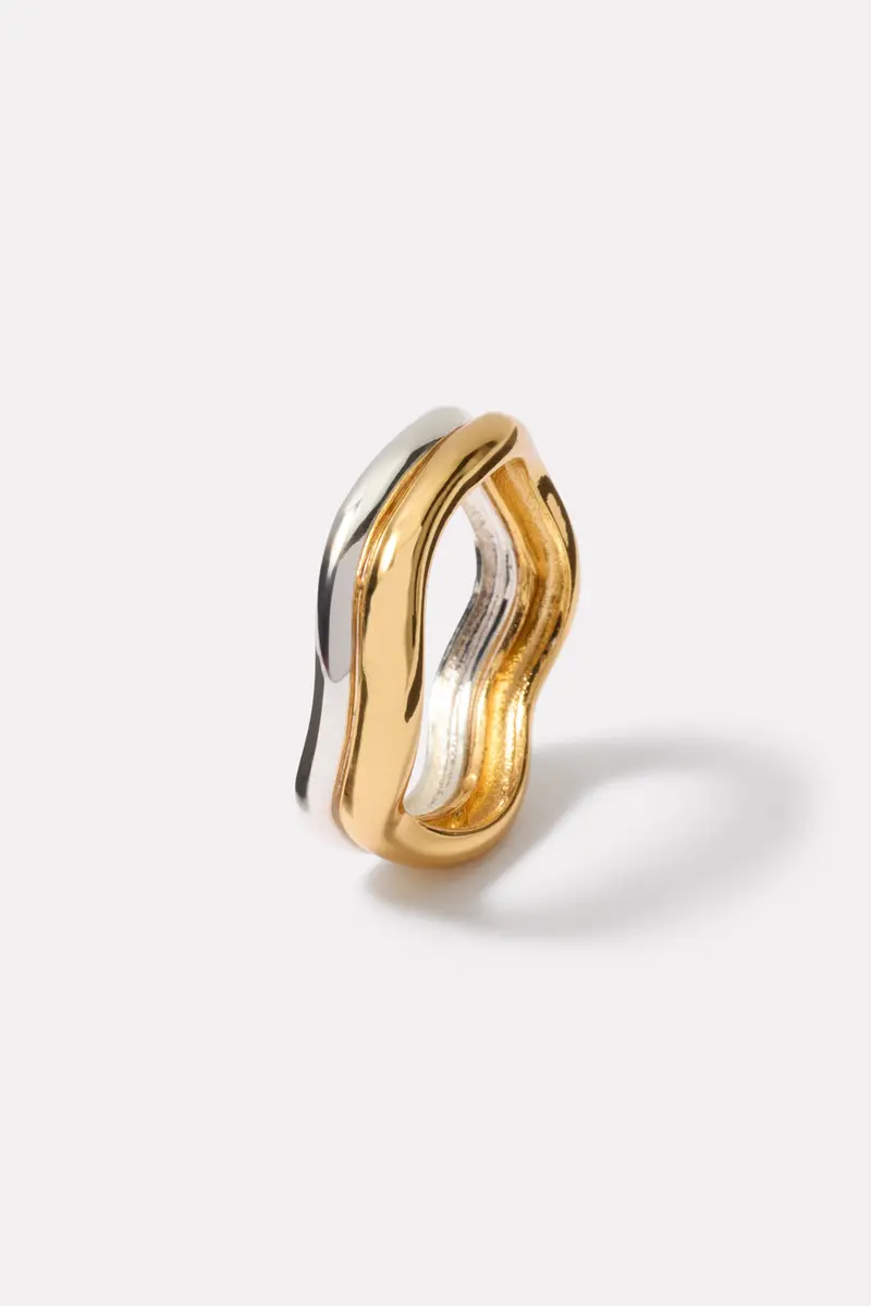 Women's Deryl Two Tone Wavy Ring 1