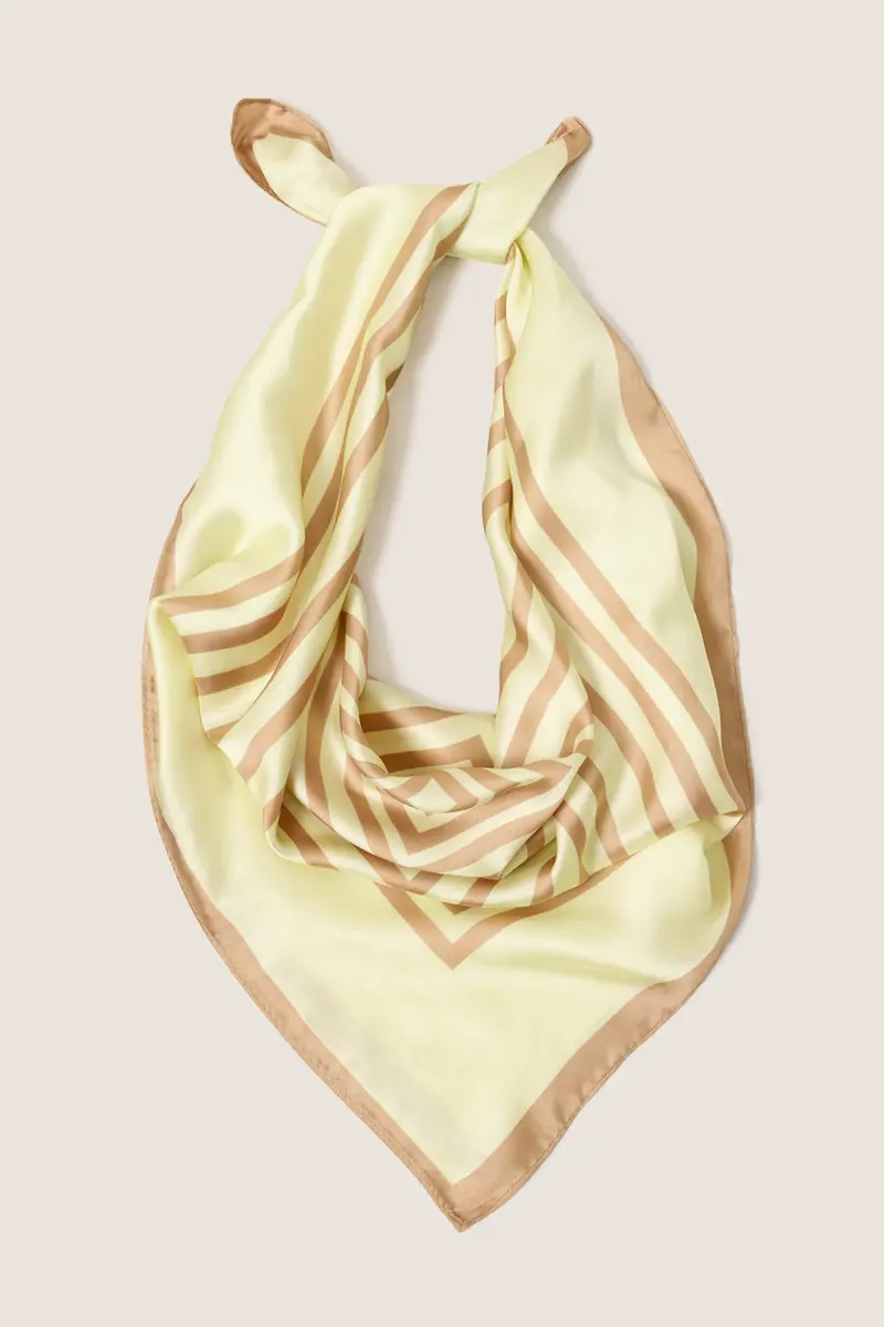 Women's Frances Square Border Bandana 1