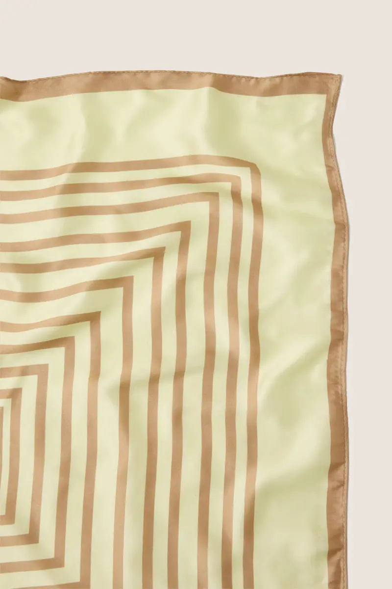 Women's Frances Square Border Bandana 2