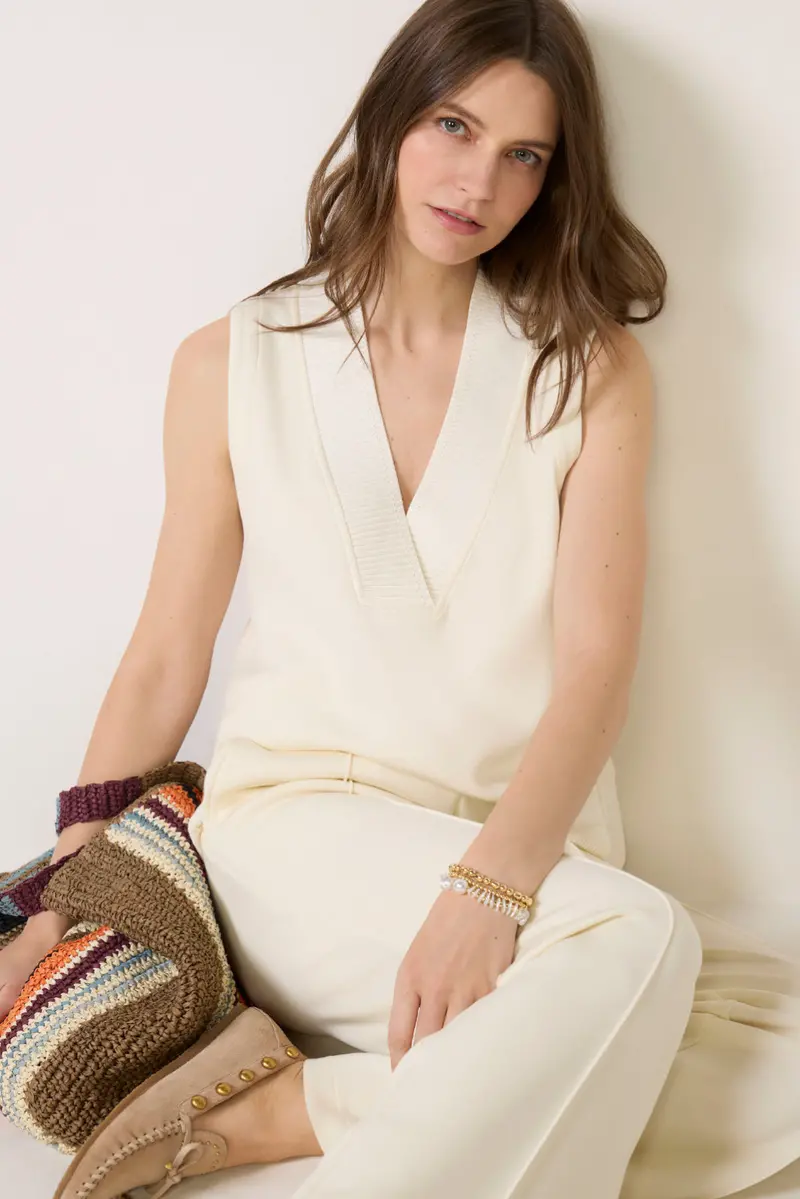Women's Freida V Neck Tank Top 1