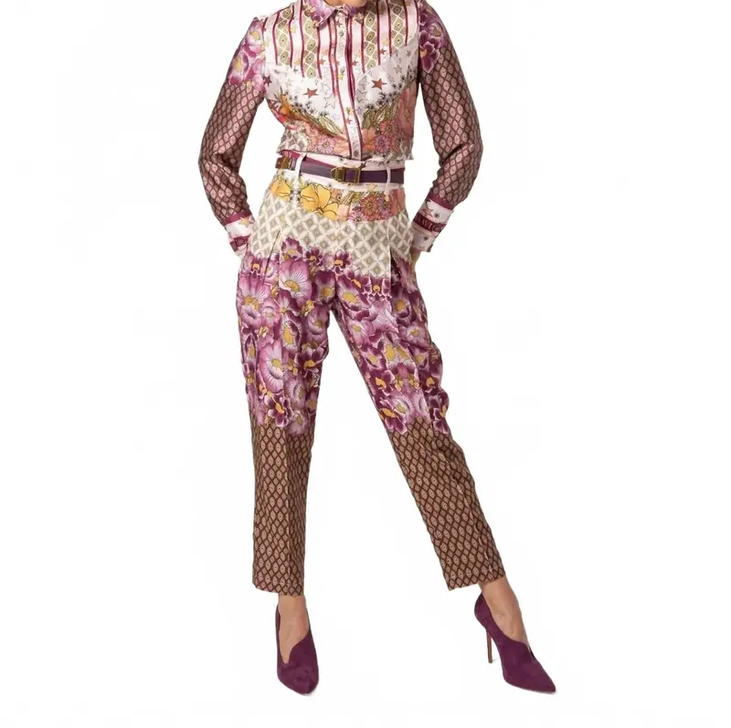 Women's Geo Printed Yoke Pant In Rose 1