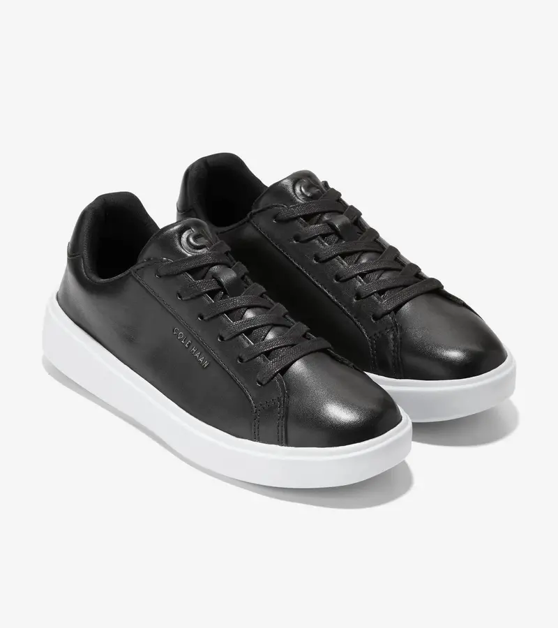 Women's Grand Crosscourt Daily Sneakers In Black/White 1