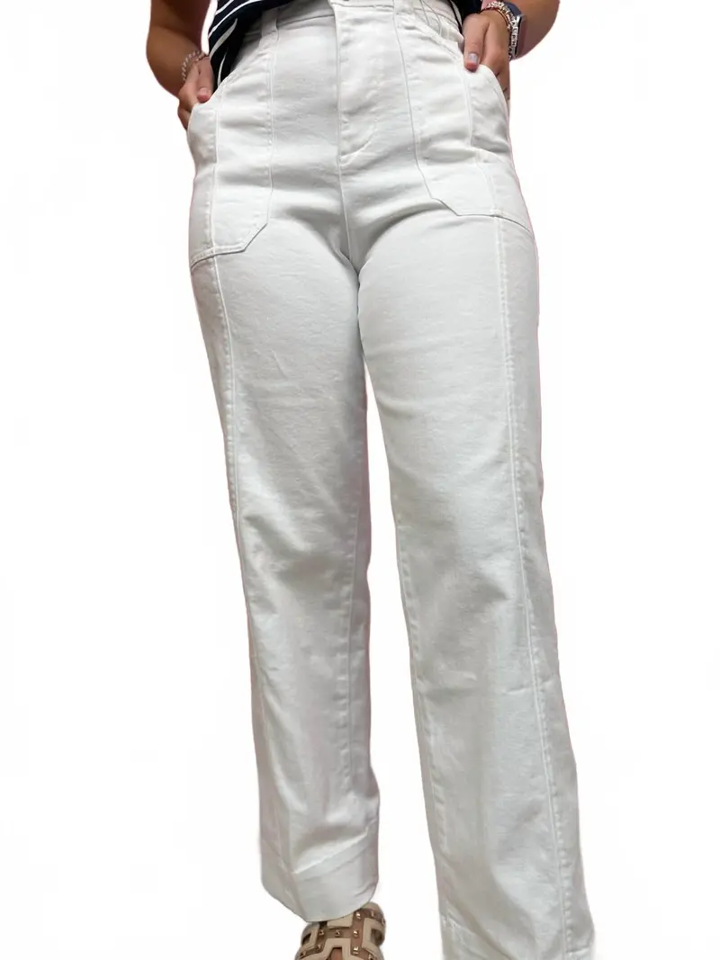 Women's Holly Straight Leg Jean In White 1
