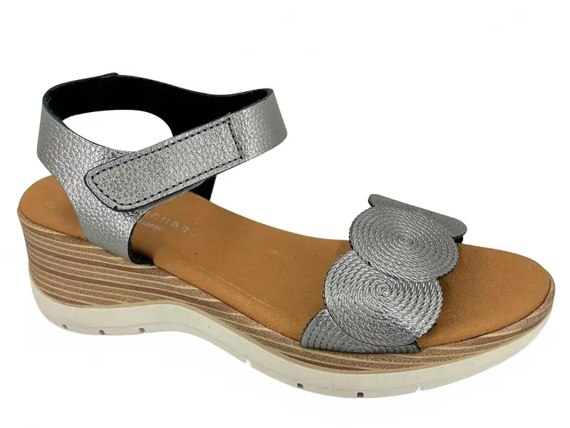 Women's Honey Platform Sandal In Pewter 1