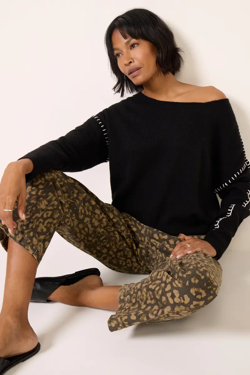 Women's Jessie Whipsitch Off Shoulder Sweater Top 1