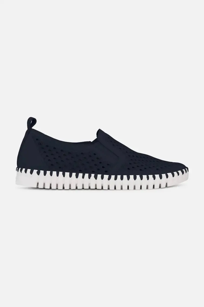 Women's Just To Know Slip On Shoes In Dark Indigo 1