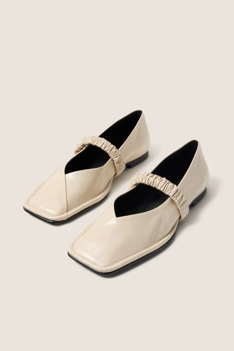 Women's Lautan Leather Ballet Flat 1