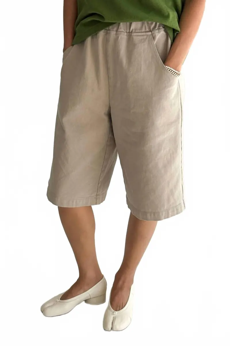 Women's Liam Bermuda Shorts In Taupe 1