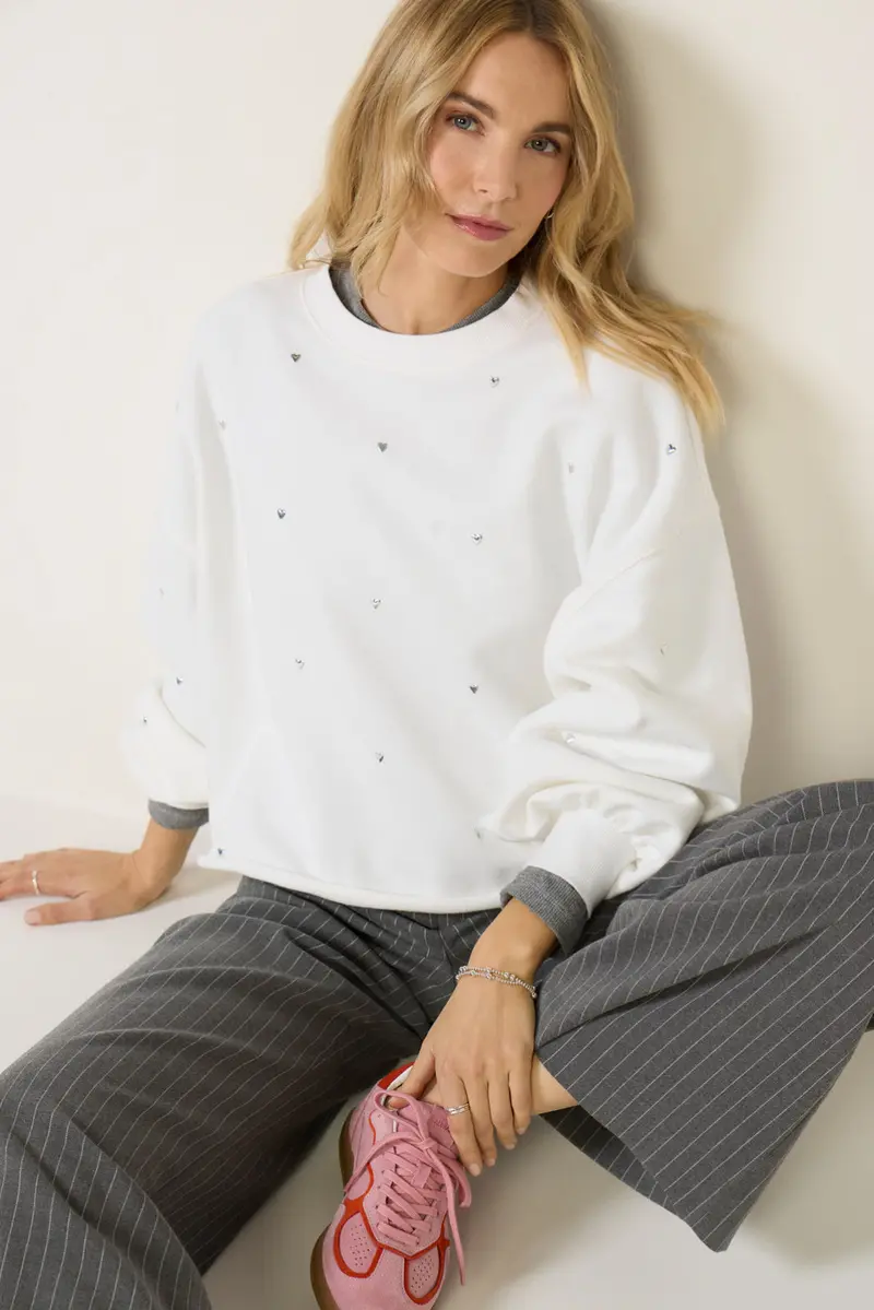 Women's Liv Heart Stud Sweatshirt 1