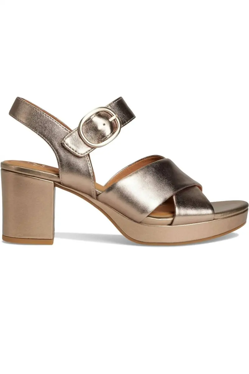Women's Lizzie Sandal In Light Espresso 1