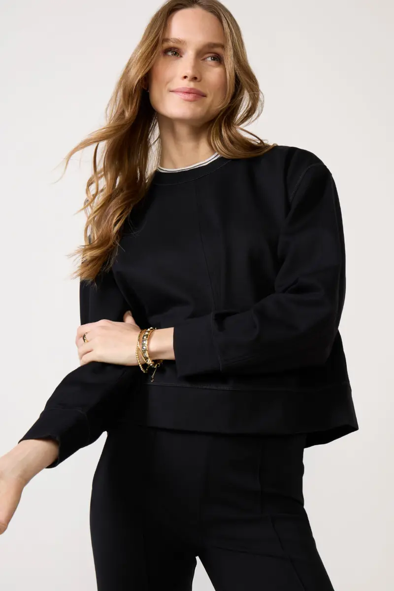Women's Long Sleeve Crewneck Top 1