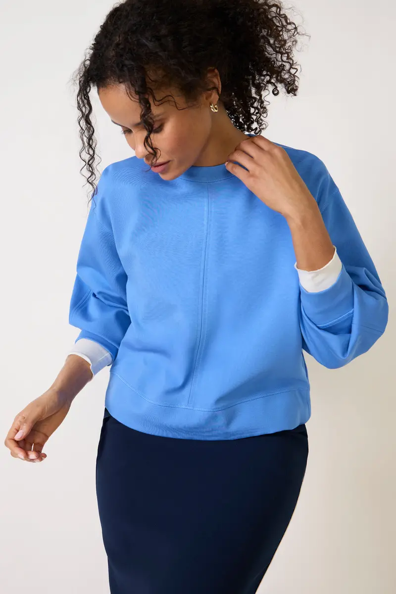 Women's Long Sleeve Crewneck Top 1