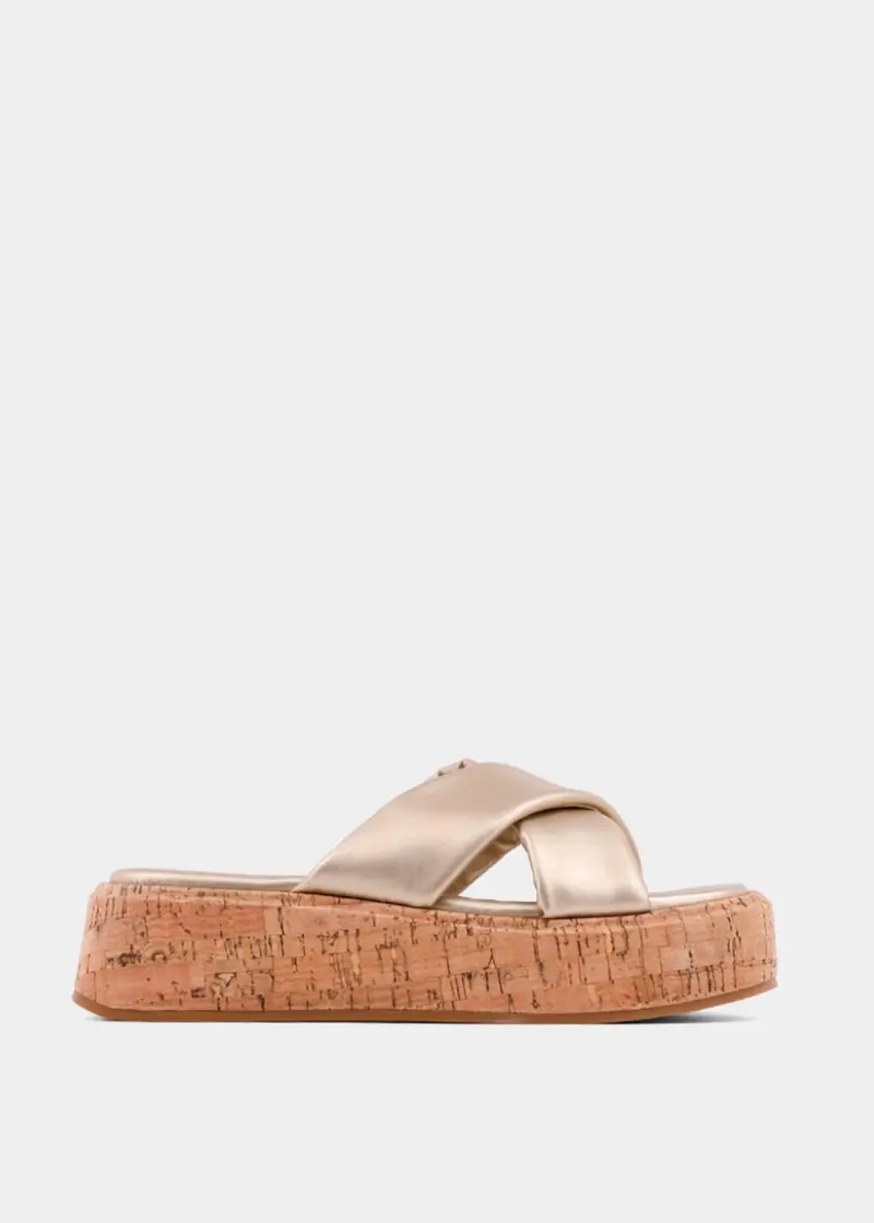 Women's Lydia Sandal In Gold 1