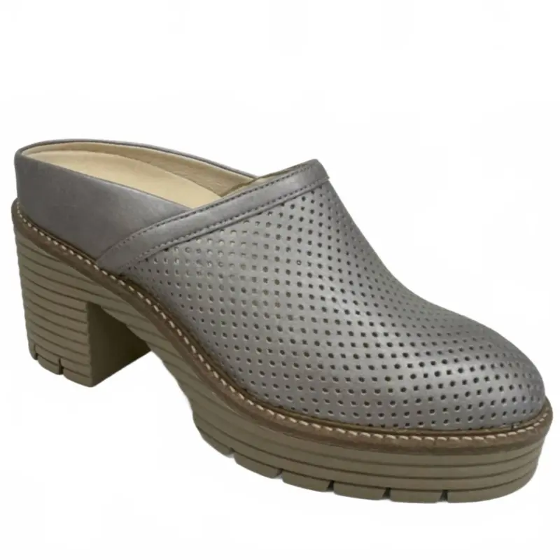 Women's Mansi Heeled Mule Clogs In Taupe 1