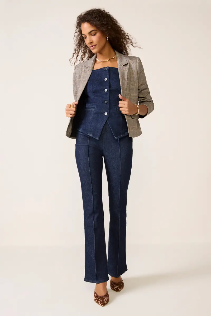 Women's Micro Flare Jean 1