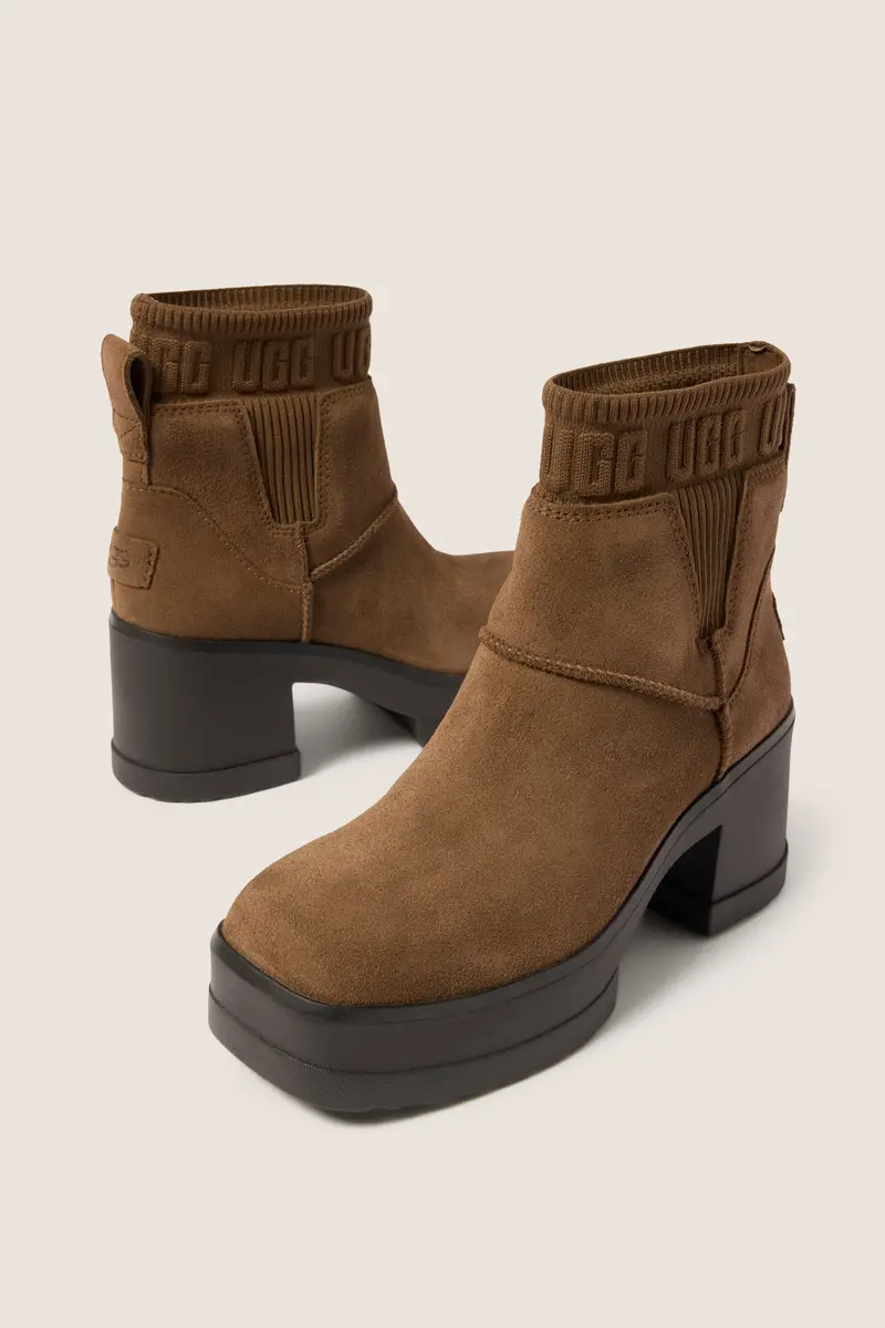 Women's Moxy Chealsea Boot 1