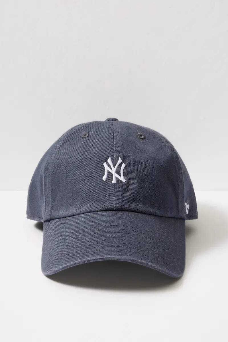 Women's Ny Baserunner Hat 1