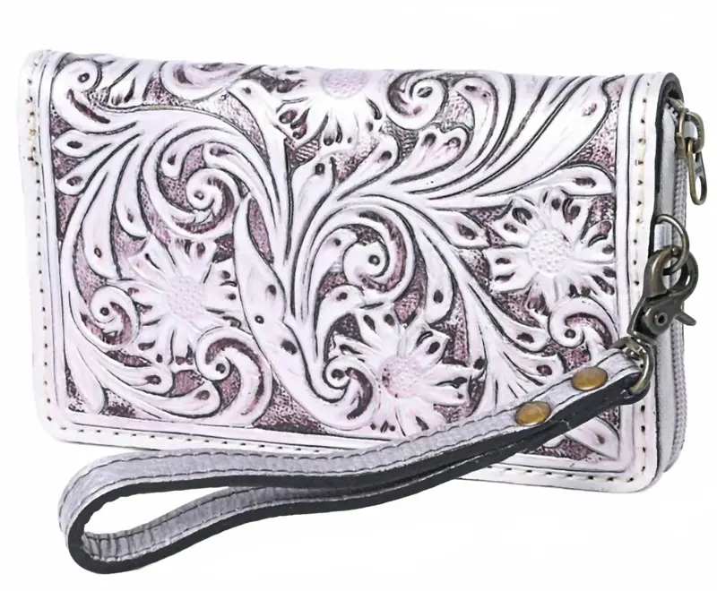 Women's Organizer Wallet In Silver 1