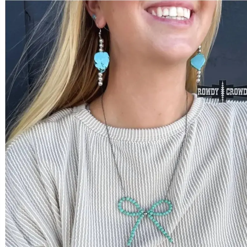 Women's Pearl Bow Beaded Necklace In Teal Navajo 2