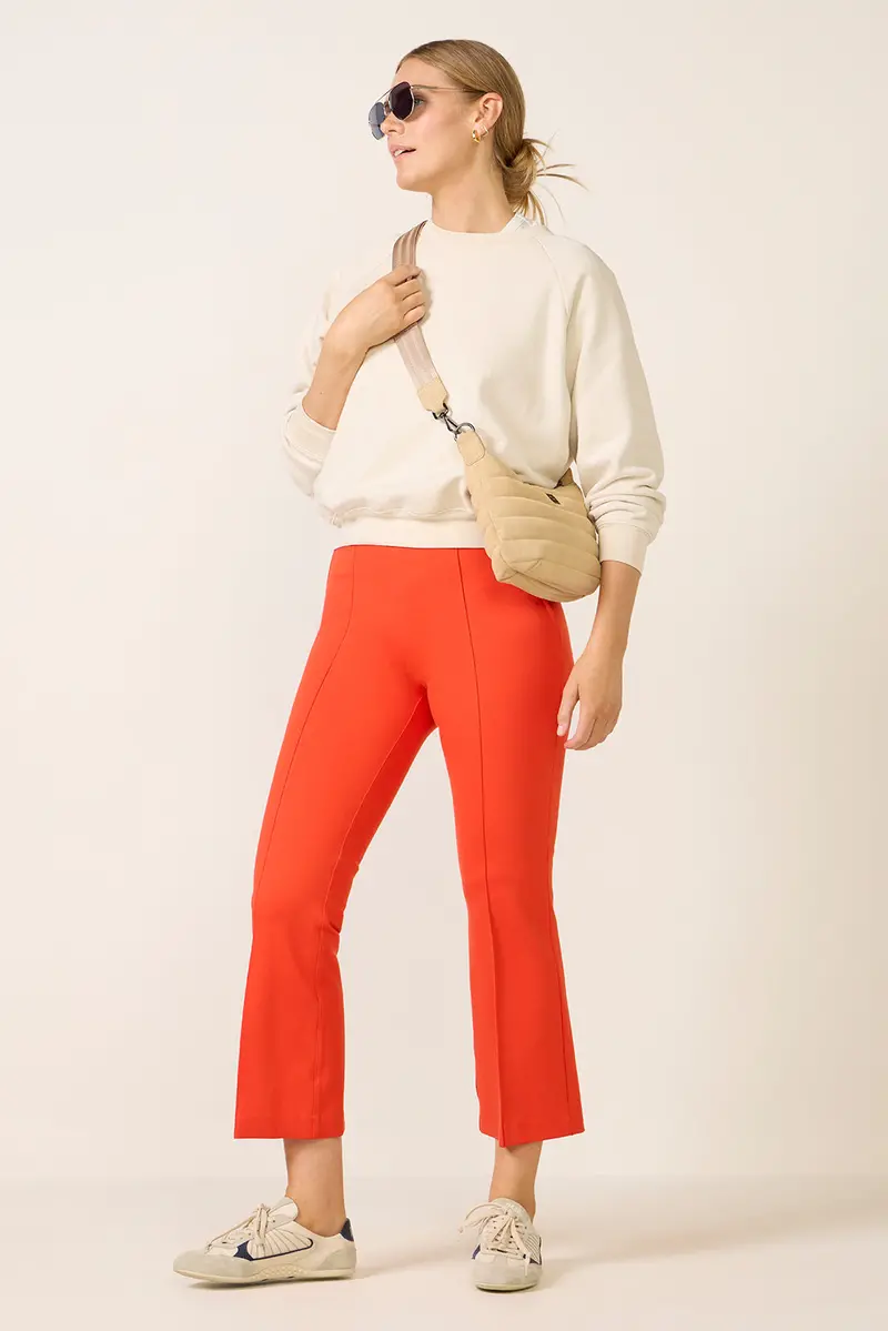 Women's Pintuck Kick Flare Ponte Pants 1