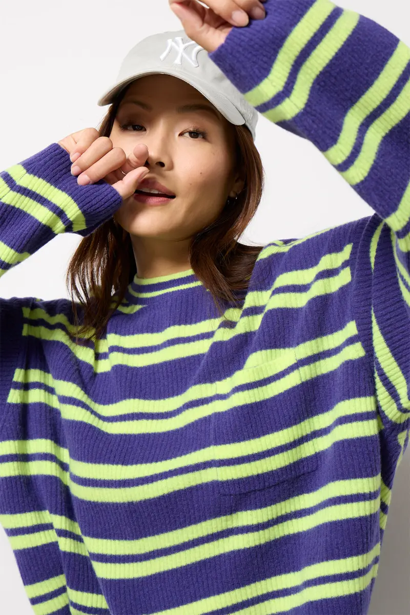 Women's Raxow Pocket Pullover 2