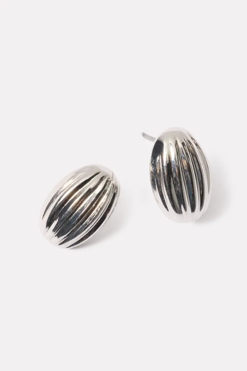 Women's Rhiannon Button Earring 1