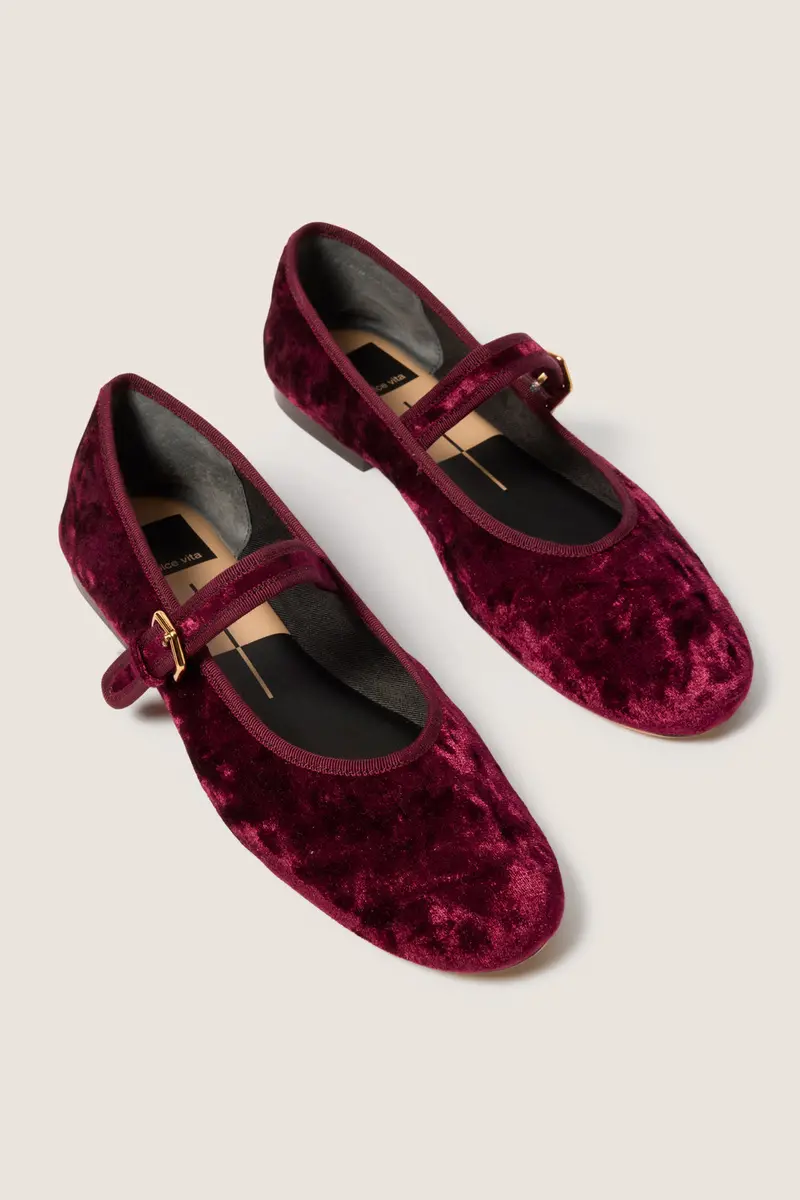 Women's Roslyn Ballet Flat 1