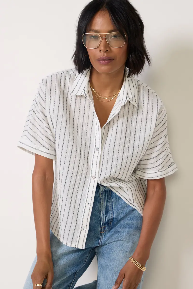 Women's Short Sleeve Resort Shirt 1