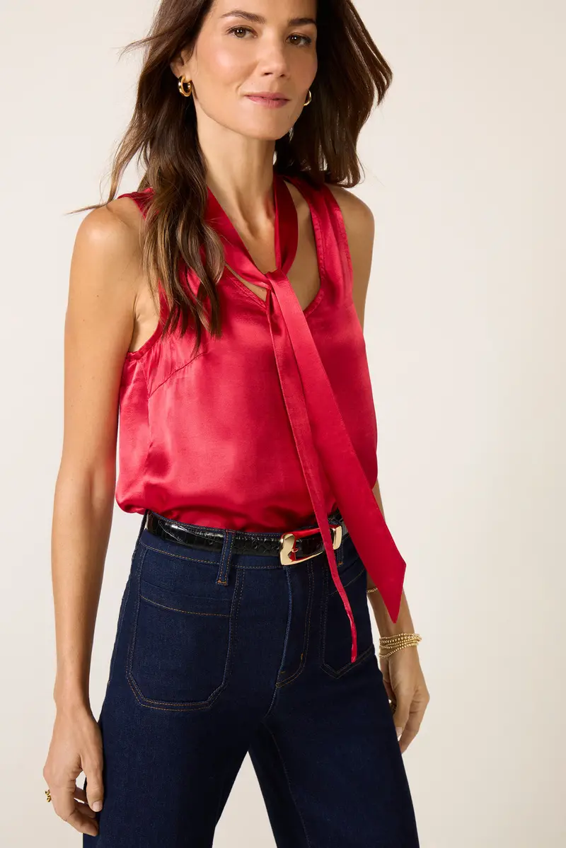 Women's Sleeveless Tie Neck Top 1