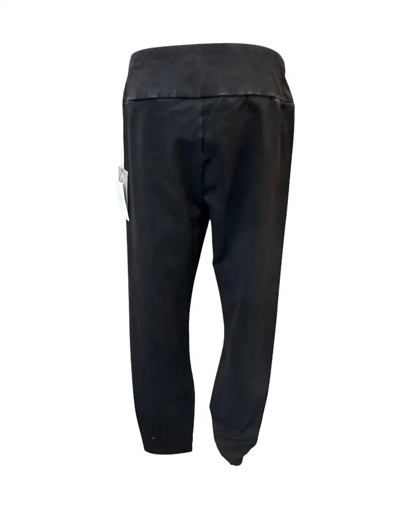 Women's Stonewash Knit Slim Jegging In Black 1