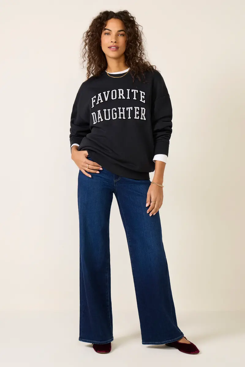 Women's The Collegiate Embroidery Sweatshirt 1