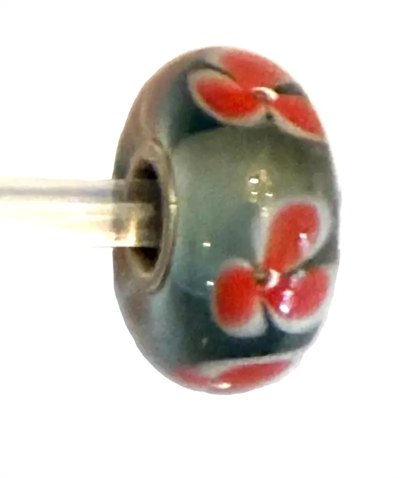 Women's Universal Unique Flower Bead Charm In Green/ Red 1