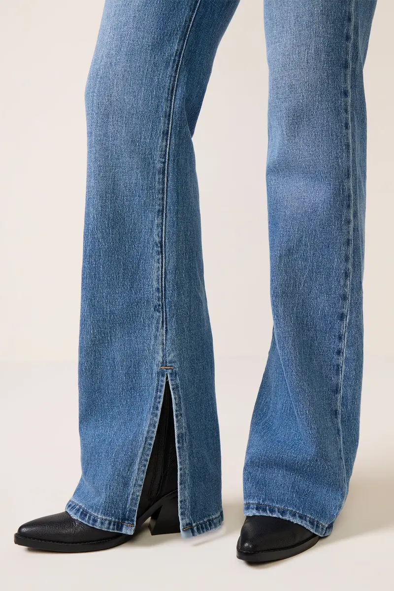 Women's Vintage Bootcut Jean 34' 5