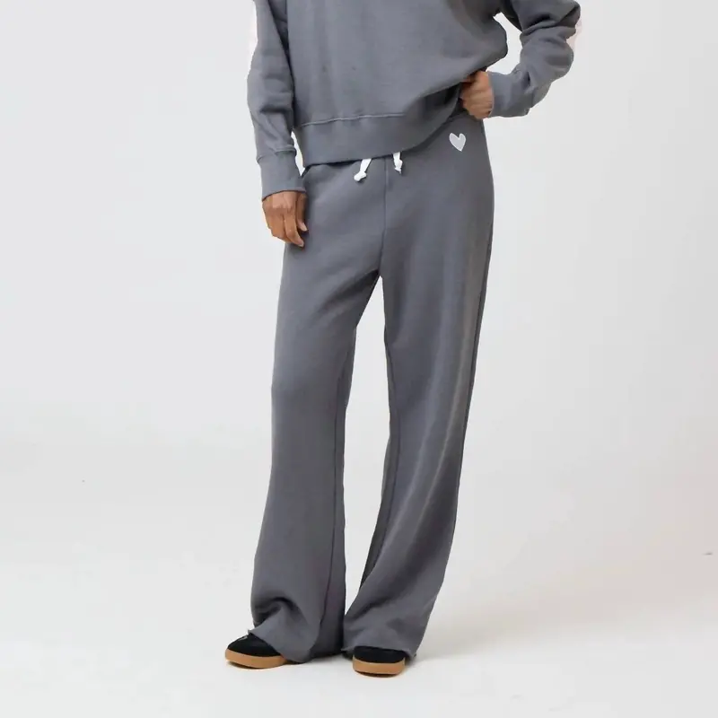 Women's Weekend Barb Sweatpants In Faded Carbon 1