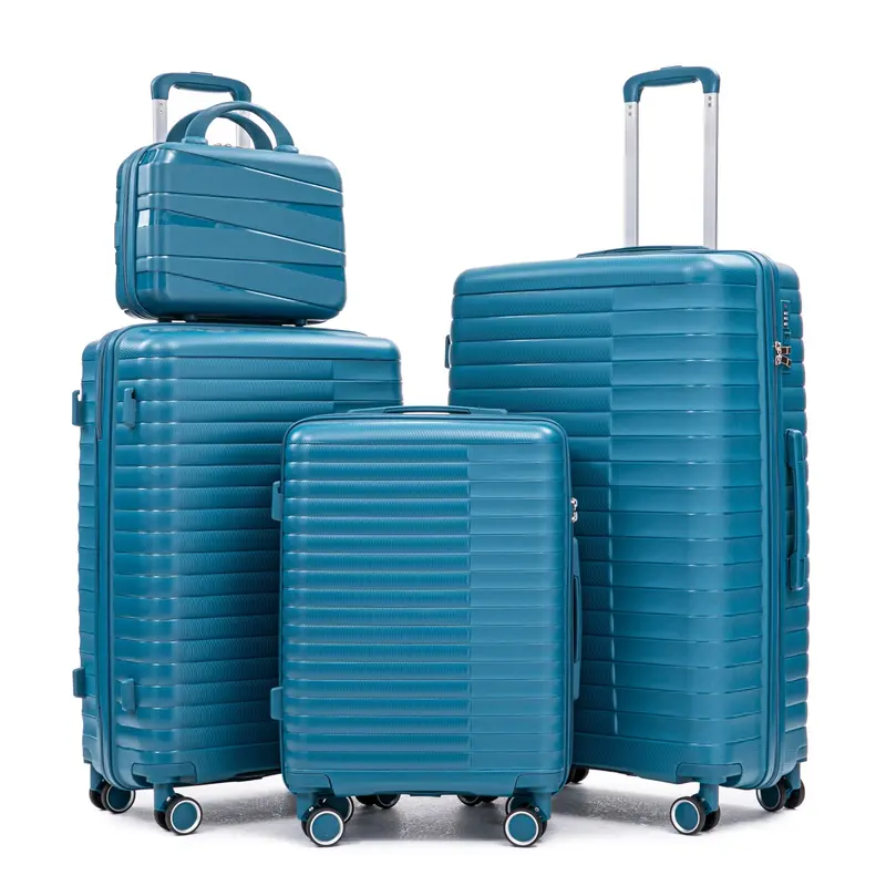 Wow Pioneer 4-Piece Spinner Luggage Set With Cosmetic Case 1