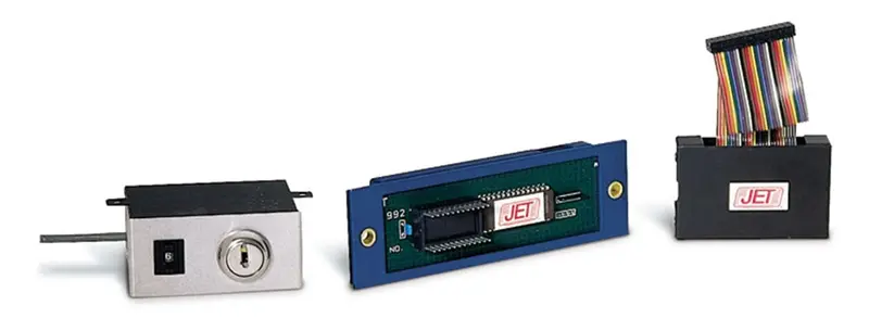 Jet Performance 6-Pak Tuning Chip – Optimized For 3.08 Axle Ratio (Part #294286P) 1